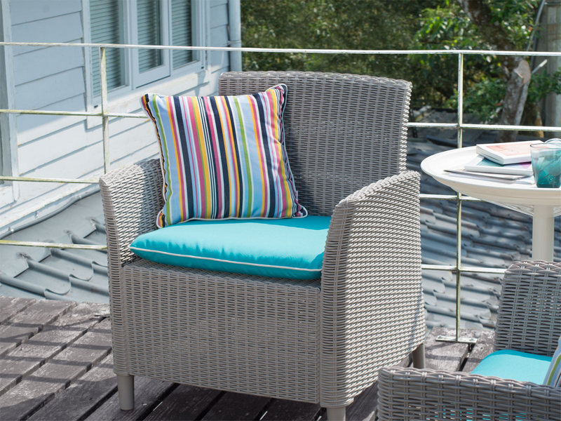 Remove Mildew On Outdoor Cushions, How To Clean Mildew From Patio Furniture Cushions