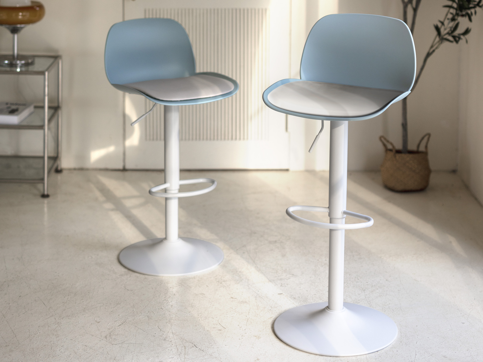 520a2903_-1 Köln Adjustable Bar stool (Cushion) - Lagoon Design Furniture
