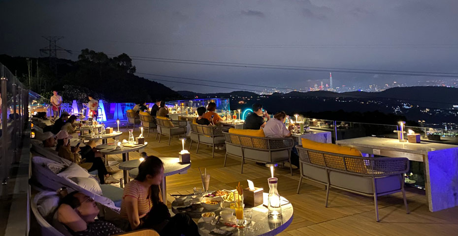 Chou San Restaurant Taiwan Lagoon, Best White Outdoor Rocking Chairs In Taiwan