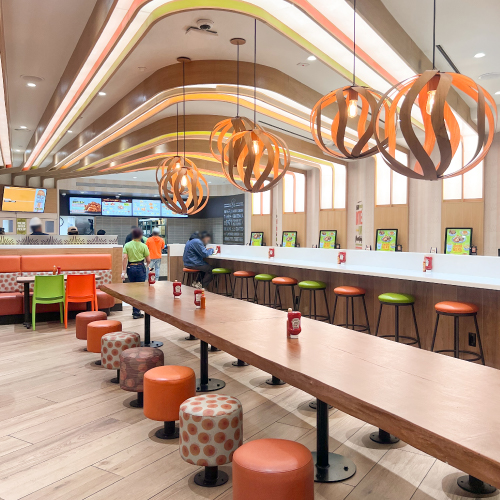 Pollo_Campero_pic2s Pollo Campero Penn Station, USA - Lagoon muebles de diseño