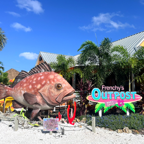 Frenchys_Outpost_Bar__Grill_pic1s Frenchy’s Outpost Bar & Grill Dunedin, USA - Lagoon muebles de diseño