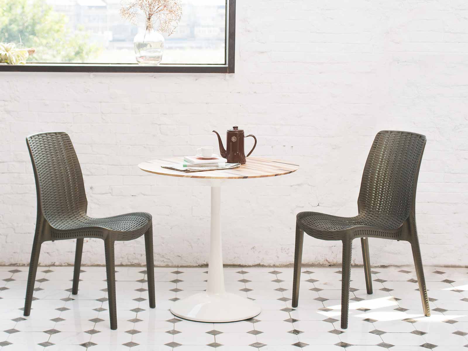 7025-PT3 Rue 藤紋餐椅 -- Lagoon 創意家具&生活家電 戶外家具的專家，顏色繽紛富設計感 室內/戶外都適合使用。