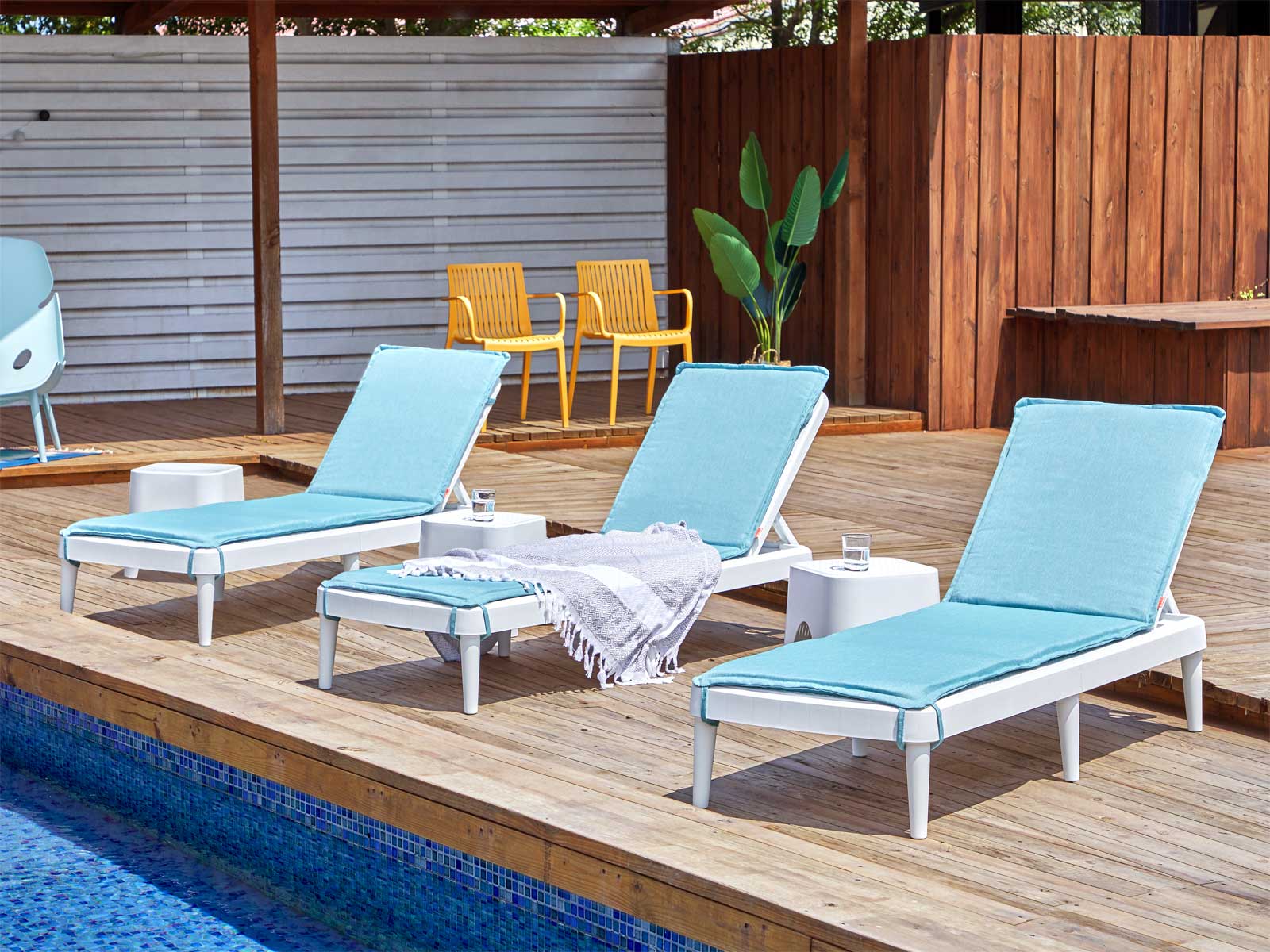 7030-PT1 Tahiti Outdoor Chaise Lounge - Lagoon Design Furniture